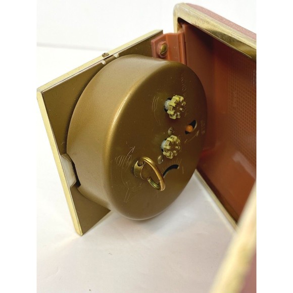 Vintage Westclox Travel Alarm Clock Plastic Case Wind Works Hands Glow in Dark - Picture 8 of 8